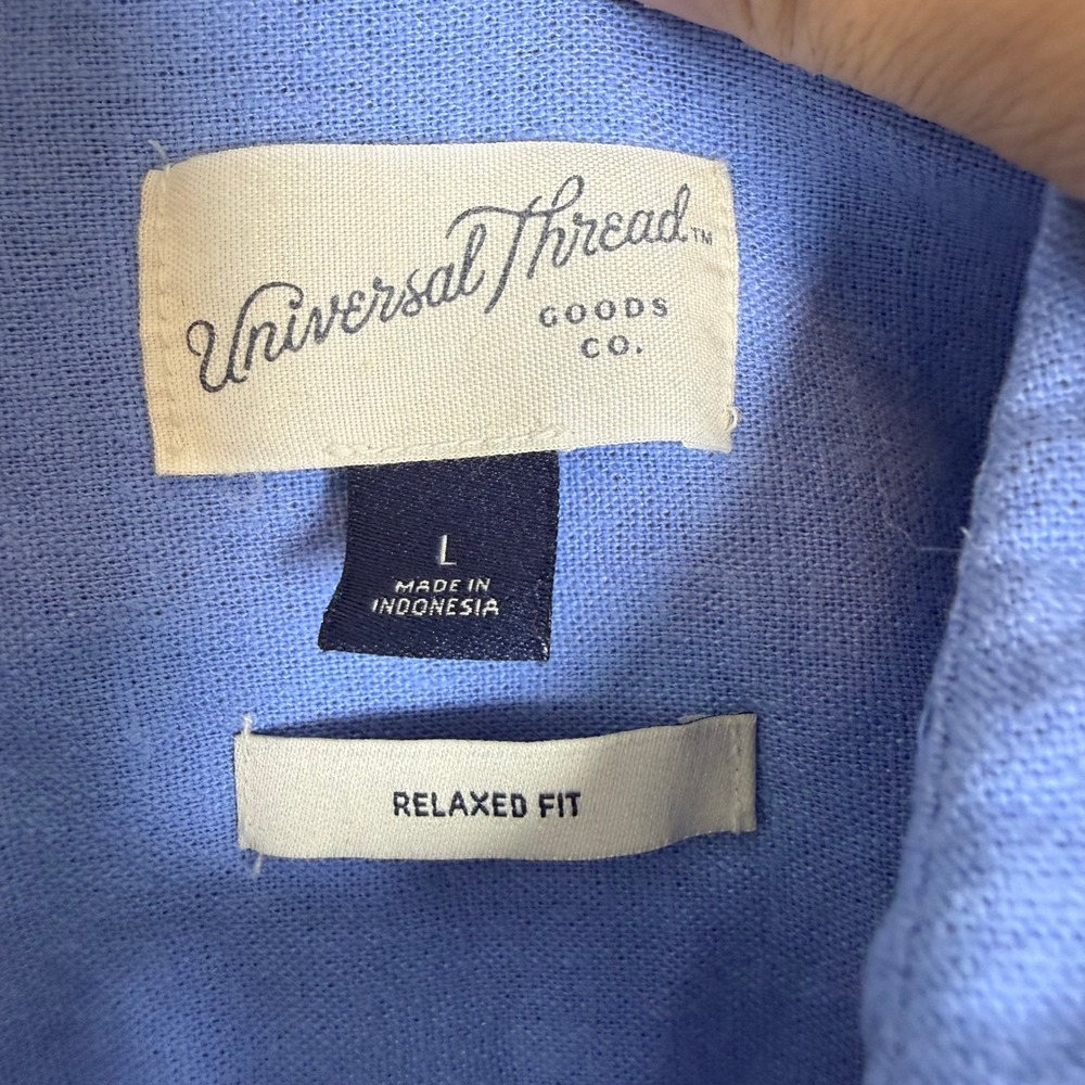 Universal Thread Relaxed Fit Button Down Shirt Bl… - image 5